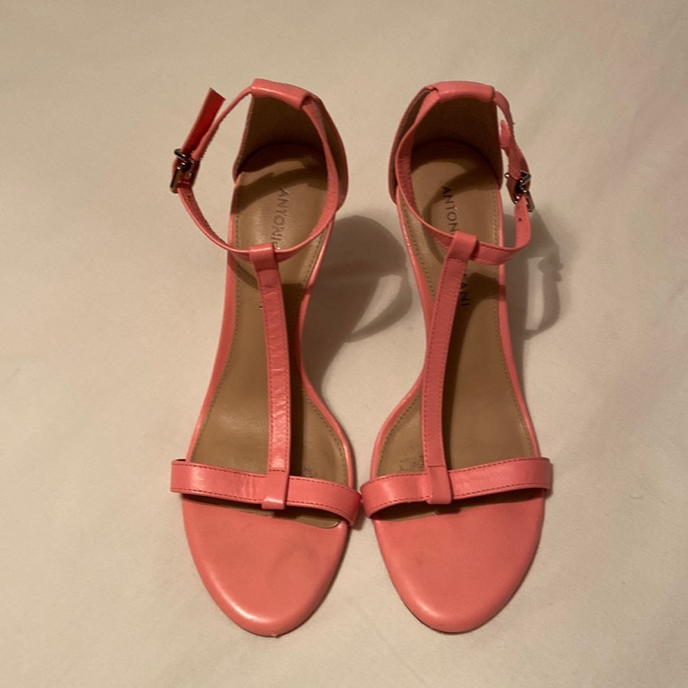 Antonio Melani pink heals sz 8